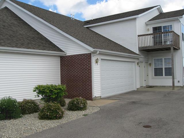 410 Pine White Rd. #4, Roscoe, IL 61073