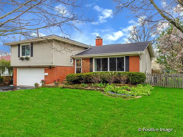 850 Smith St., Glen Ellyn, IL 60137