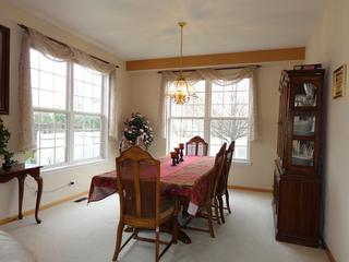1521 Eric Ln., Libertyville, IL 60048