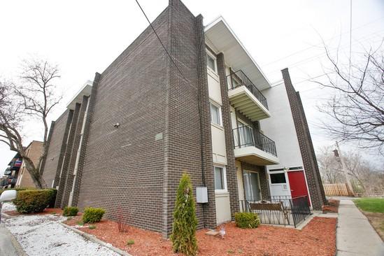 355 Bluff Ave. #1B, La Grange, IL 60525