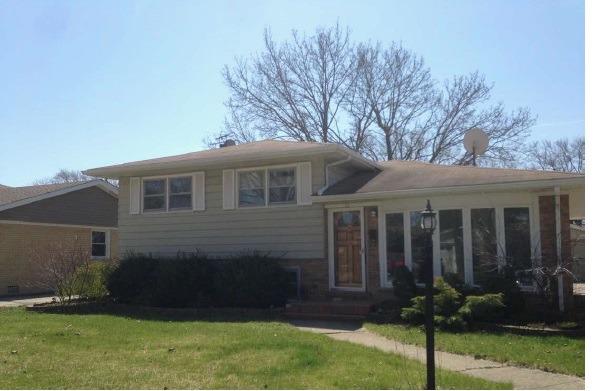 1065 Irwin Ave., Des Plaines, IL 60018