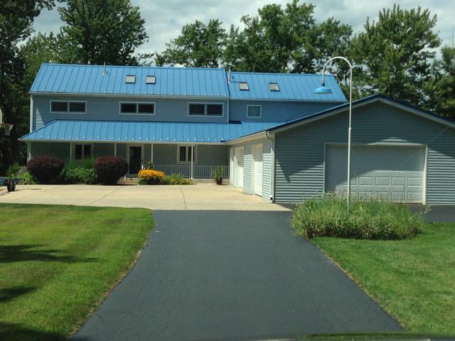 12384 Harbor Oaks Dr., Machesney Park, IL 61115