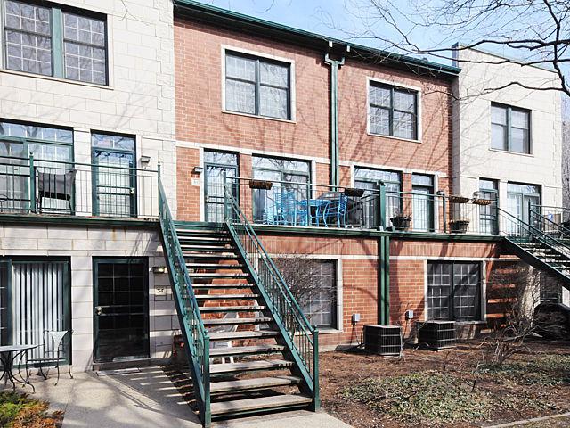 1812 S State St. #35, Chicago, IL 60616