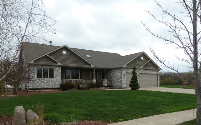 21149 Wooded Cove Dr., Elwood, IL 60421