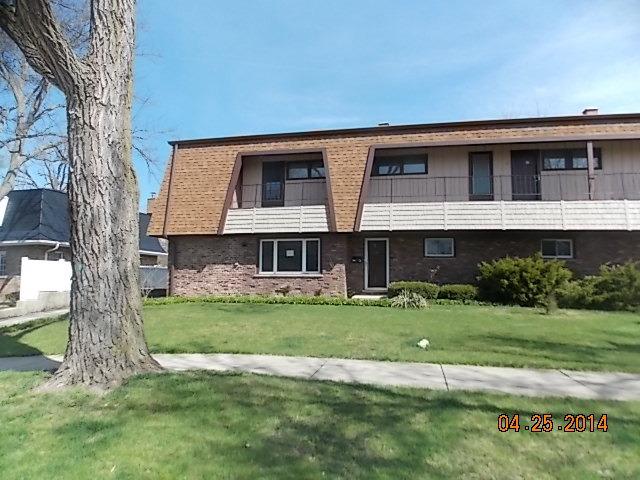 1506 Topp Ln. #2, Glenview, IL 60025