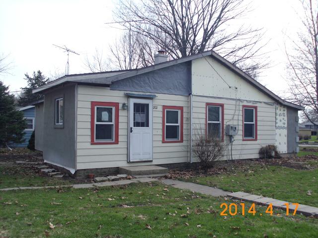 202 E North St., Newark, IL 60541