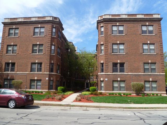 52 Forest Ave. #2N, Riverside, IL 60546