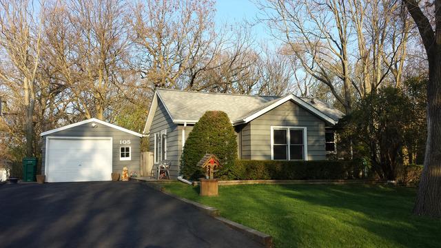 105 Hickory Rd., Oakwood Hills, IL 60013
