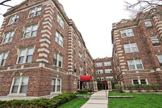 65 E Harris Ave. #1B, La Grange, IL 60525
