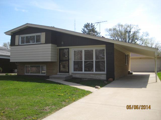 313 Oak Ridge Ave., Hillside, IL 60162