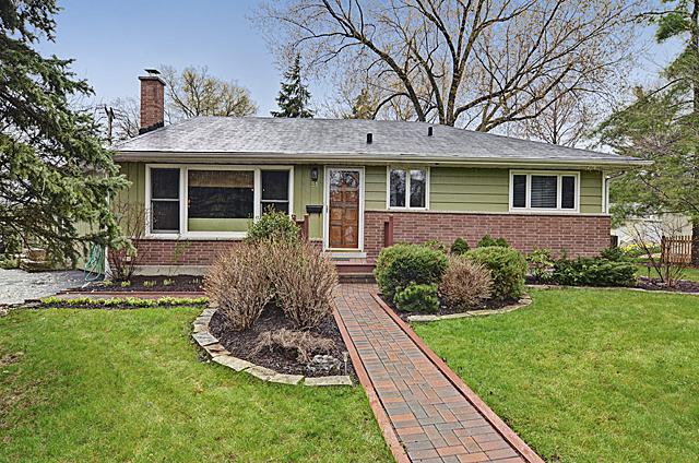 51 Harris Ave., Clarendon Hills, IL 60514