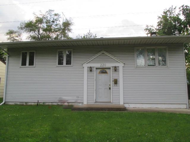 220 Hemlock Ave., Romeoville, IL 60446
