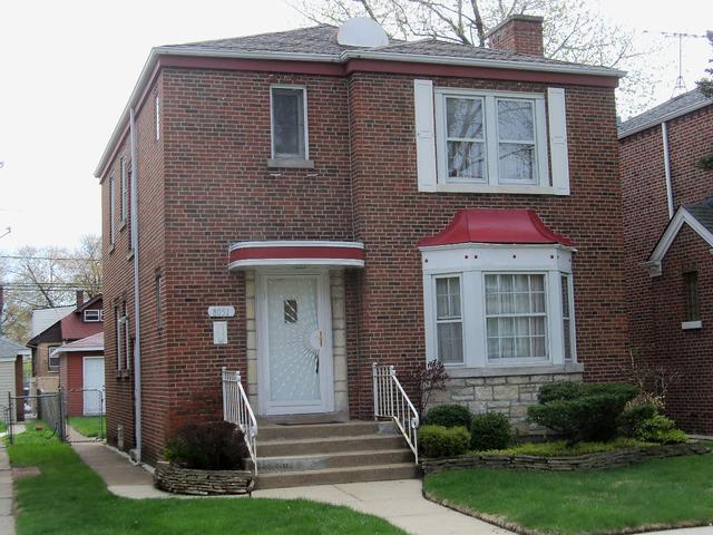 8051 S Paxton Ave., Chicago, IL 60617