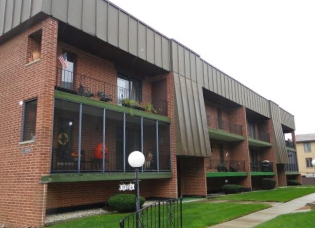 11308 Moraine Dr. #G, Palos Hills, IL 60465