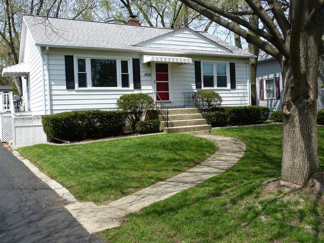 4216 Earlston Rd., Downers Grove, IL 60515