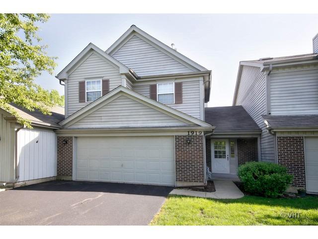 1919 Prentiss Dr. #5, Downers Grove, IL 60516