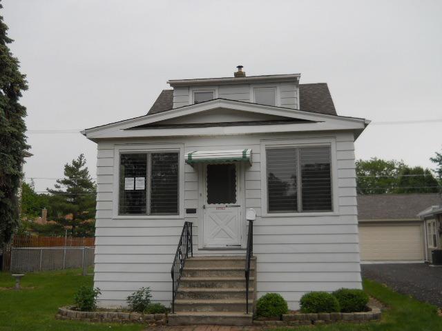 10521 S Kedzie Ave., Chicago, IL 60655