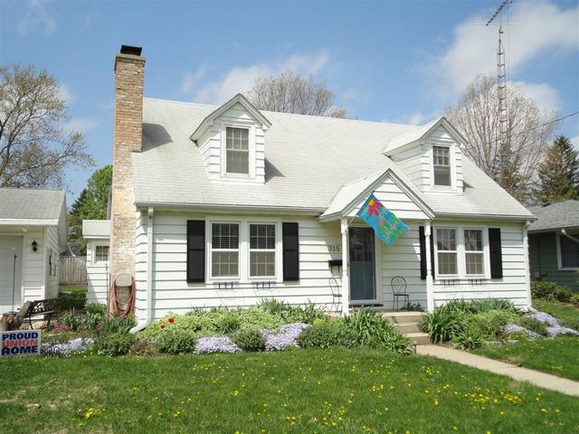 315 S Fair St., Sycamore, IL 60178