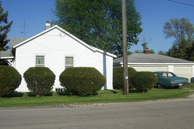 105 E Oak St., Coal City, IL 60416