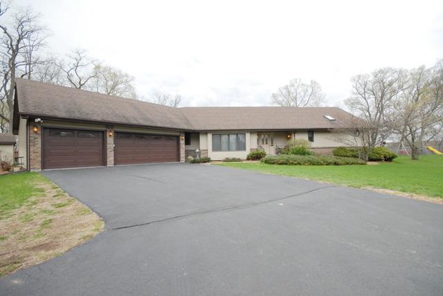 11412 Tanawingo Tr., Roscoe, IL 61073