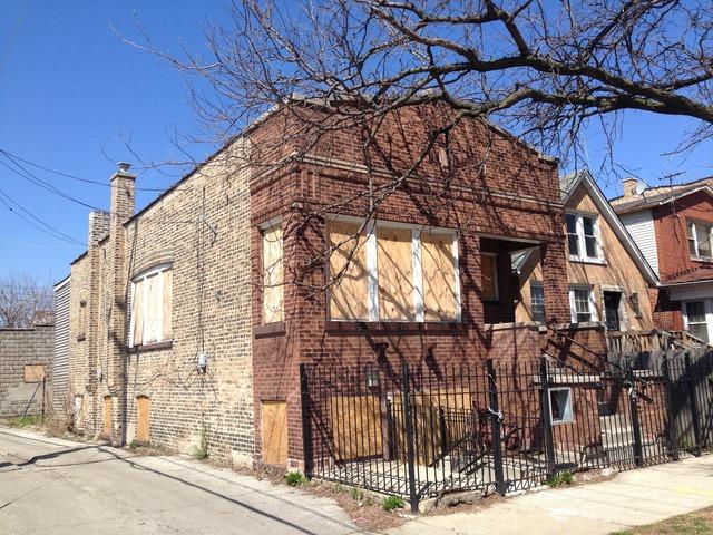 814 N Lawndale Ave., Chicago, IL 60651