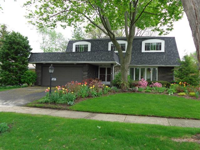 10625 Chamonieux Dr., Palos Hills, IL 60465
