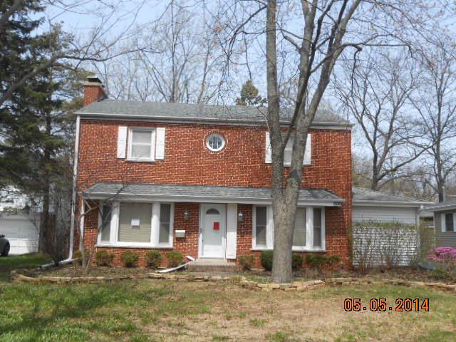 1320 Meadow Ln., Deerfield, IL 60015