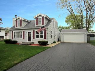 8611 Melvina Ave., Burbank, IL 60459