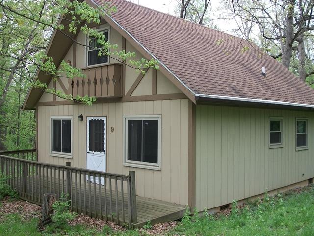 9 Oak Dr., Putnam, IL 61560
