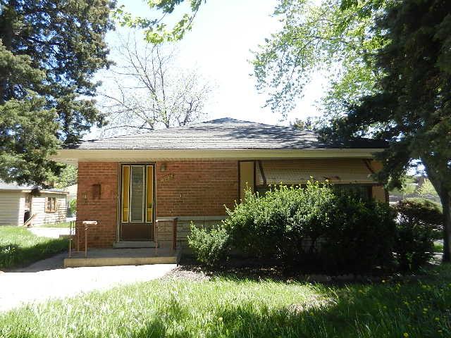 723 23rd Ave., Bellwood, IL 60104
