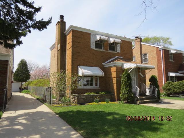 348 Linden Ave., Bellwood, IL 60104