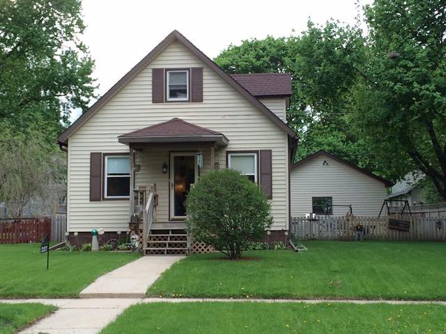 327 N 14th St., Rochelle, IL 61068