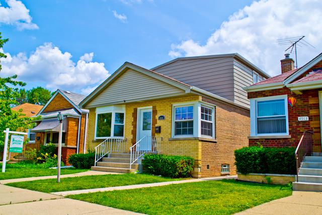 4911 S Lacrosse Ave., Chicago, IL 60638