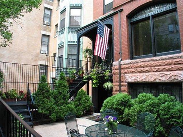 350 W Dickens Ave. #2, Chicago, IL 60614