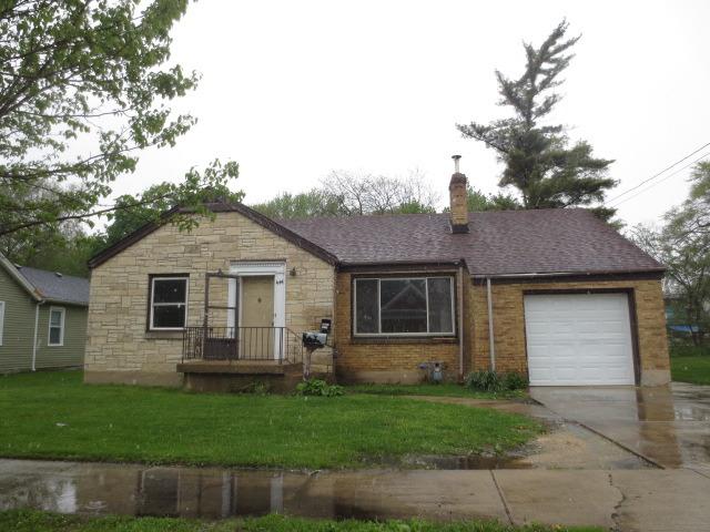 444 Summit St., Elgin, IL 60120