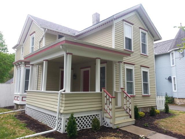 426 Pennsylvania Ave., Aurora, IL 60506