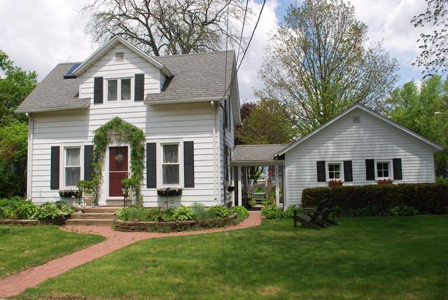 531 Spring St., Batavia, IL 60510