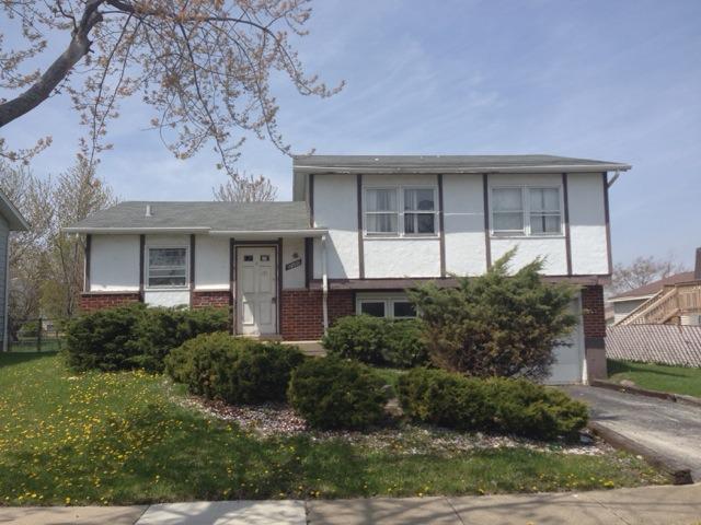 17690 Arlington Dr., Country Club Hills, IL 60478
