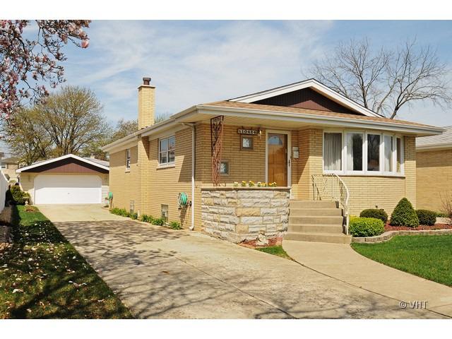 10424 Laporte Ave., Oak Lawn, IL 60453