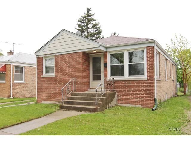 338 Morris Ave., Bellwood, IL 60104