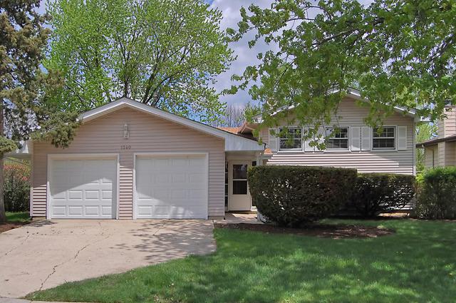 1340 Devonshire Ln., Hoffman Estates, IL 60169