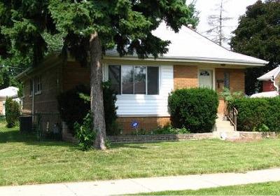 12622 S Page St., Calumet Park, IL 60827