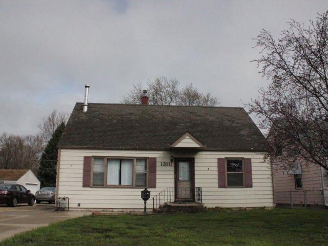 1311 NE Circle Dr., Kankakee, IL 60901