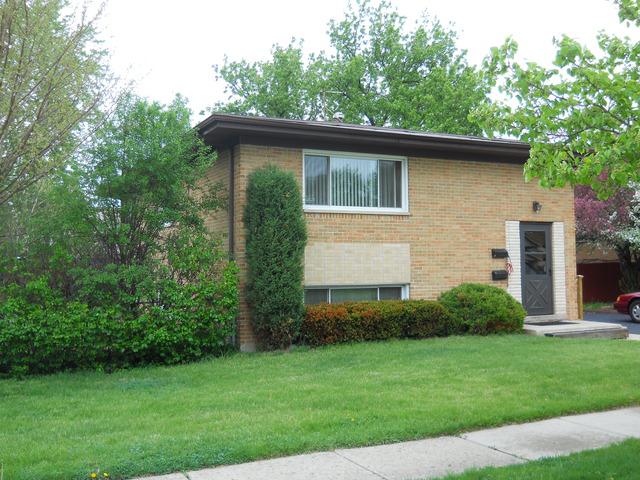 1624 Tanglewood Ave., Hanover Park, IL 60133