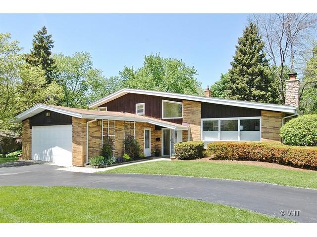 212 Skyline Dr., Barrington, IL 60010