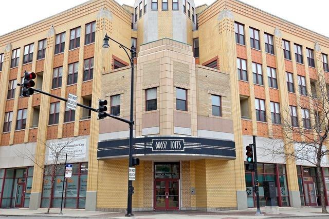 1645 W School St. #401, Chicago, IL 60657