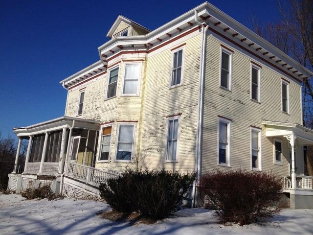 1100 N Rosehill Rd., Depue, IL 61322