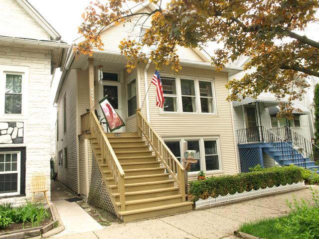 2439 N Artesian Ave., Chicago, IL 60647