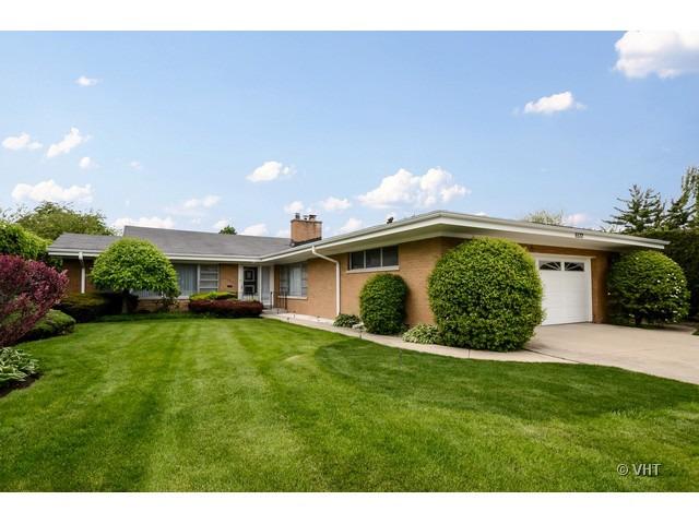 6532 N Navajo Ave., Lincolnwood, IL 60712
