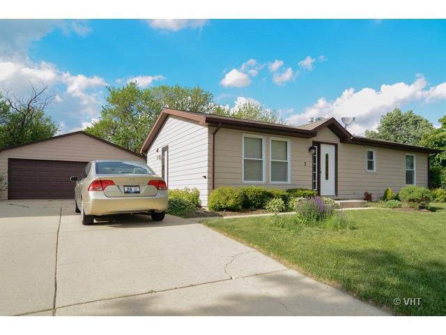 2 Heather Ct., Streamwood, IL 60107